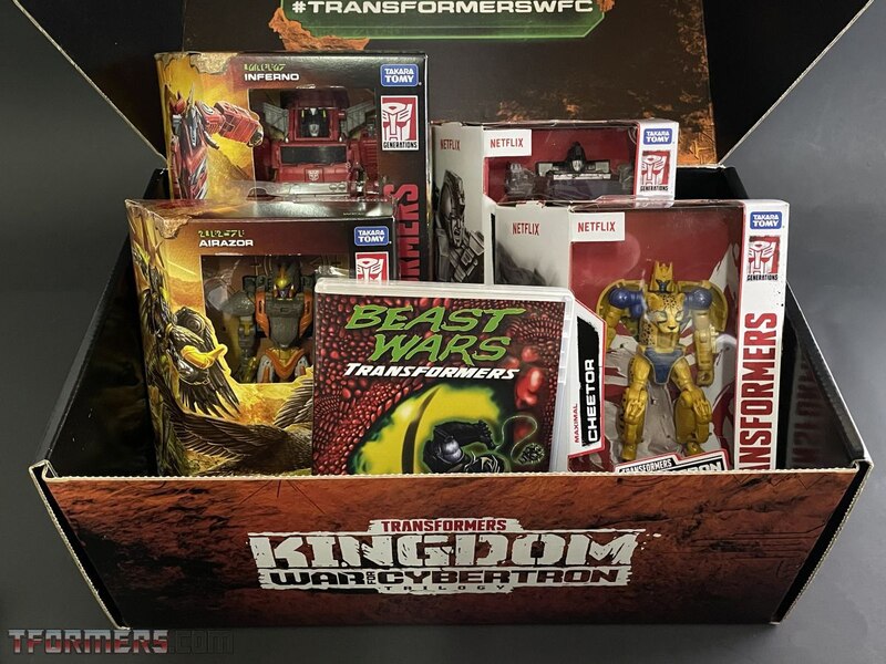 Transformers War For Cybertron Kingdom 35th Anniversary Beast Wars Promo Box  (37 of 57)
